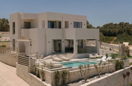 Perama Villa | Norma Villa, Heated Pool, Walk to Shops & Dining