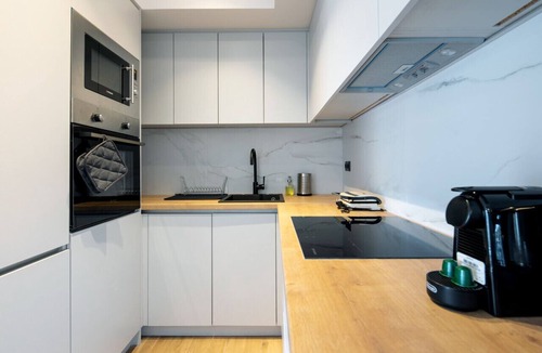 Petralona Apartment | Nova 1-Bedroom Apartment in Athens