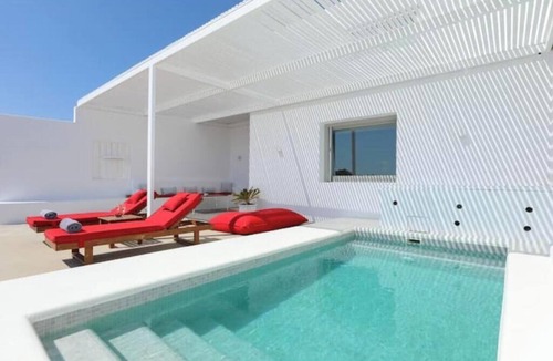 Agios Stefanos House | O Lofos TINOS Suite in Agios Stefanos with sea view