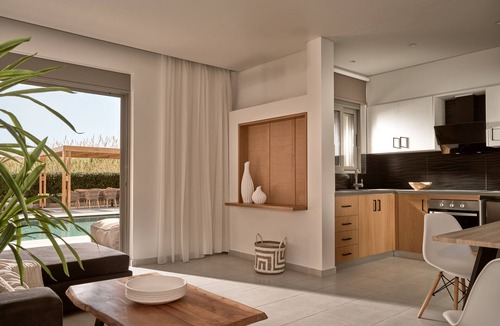 Tsilivi Villa | ÒLA Exclusive Residence, with Pool & Beach Access