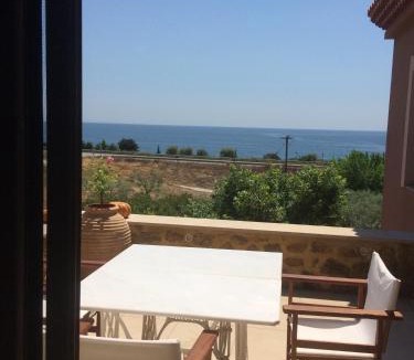 Pangaio House | Olive Tree Cottage