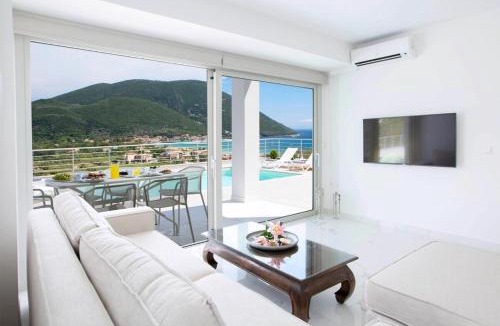 Pondi Villa | Omicron & White Villas - OffWhite Villas