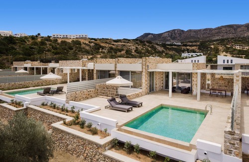 Karpathos Town Villa | Orelia Luxury Deluxe Villa 2