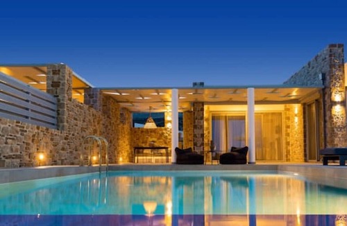 Karpathos Town Villa | Orelia Luxury Deluxe Villa 2