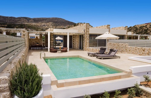 Karpathos Town Villa | Orelia Luxury Deluxe Villa 2
