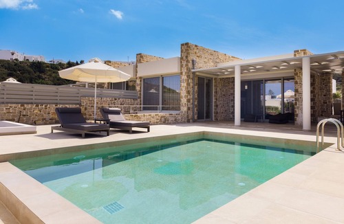Karpathos Town Villa | Orelia Luxury Deluxe Villa 2