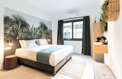 Mousio Hotel | PAME Wild