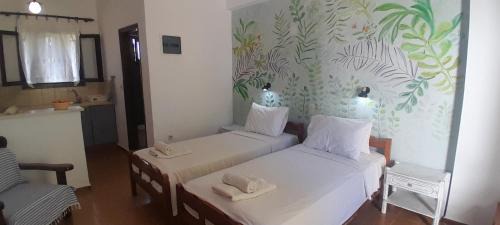Troulos Apartment | PARACHOS Trulos beach accomodation 500 metres from the sea