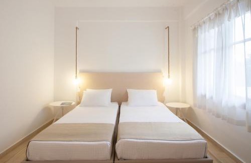 Agia Paraskevi Apartment | Paris Studios & Apartment