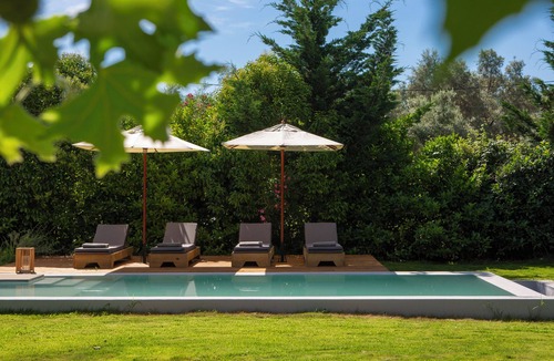 Lefkada Town Villa | Peaceful Cosy Modern villa w/t private pool,close to town & beach