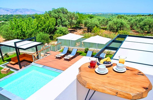 Kavallos Villa | Perla Villas with 2 Heated Pools