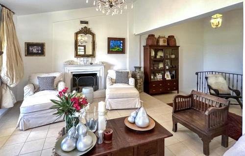 Astros House | Pet Friendly Home In Astros Arkadia