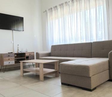 Keramoti Apartment | Petrino Studios