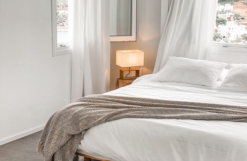 Kini Bed & Breakfast | Pino di Loto Bed & Breakfast