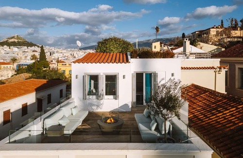 Plaka House | Plaka Villa Epic Acropolis Views