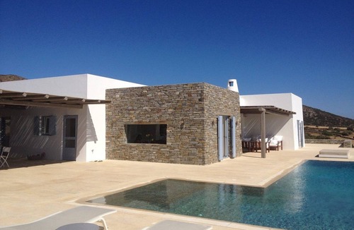 Paros Villa | Platinum Paros Villa | 6 Bedroom Villa | Private Infinity Pool & Amazing Sea.
