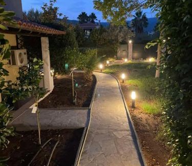 Plepi Villa | Plepi's Seaside Villa