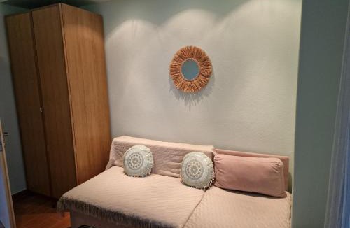 Nea Moudania Apartment | Pnoe Studios