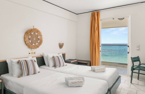 Argassi Hotel | Porto Iliessa