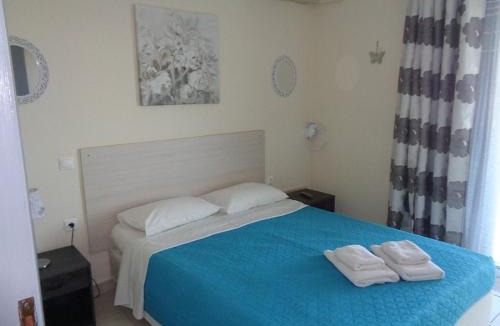 Bouzaiika Apartment | Porto View Suites and Apartments