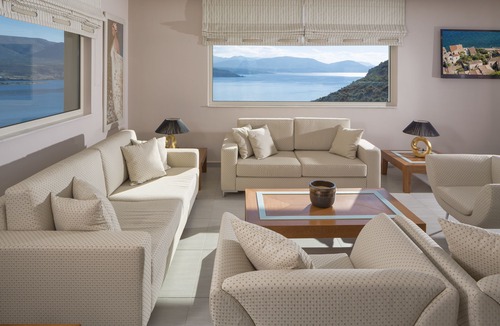 Papadhianika Hotel | Princess Kyniska Suites