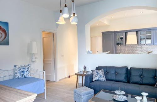 Fiskardo Apartment | Reginas -Blue Flower Little Home in the Heart of Fiscardo