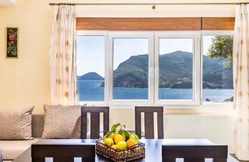 Skopelos Town House | Remezzo Cottage