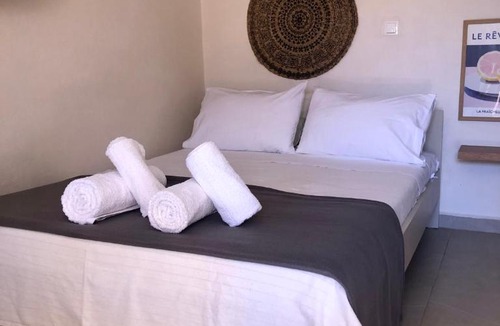 Ermoupoli Apartment | Restored Studio Near the Port & Ano Syros