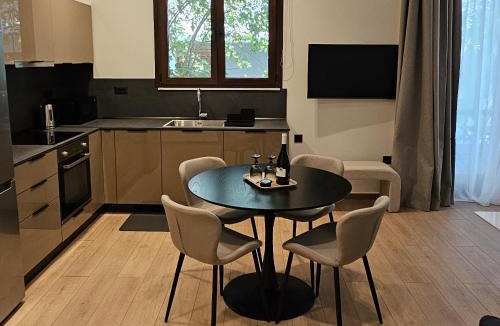 Rhodes Apartment | S & E luxury city residences