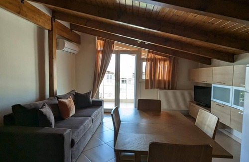 Kamena Vourla Apartment | Samaras Apartments - Sea View Attic