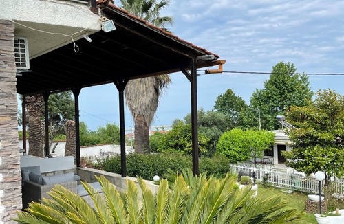 Anatolikos Olimpos House | Sea view traditional cottage