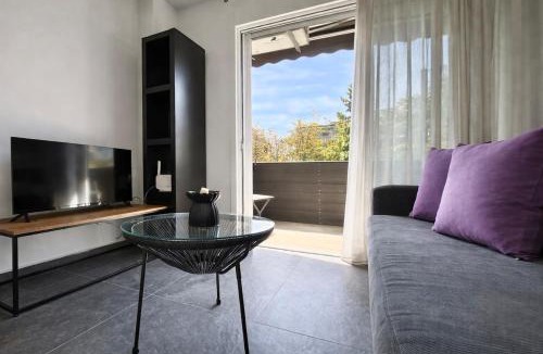 Rafina-Pikermi Apartment | Sea Whisper Apartment in Rafina by ΜΡS
