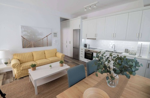 Diasella Apartment | Seafront Pouletis Family Sunset Gem with pool