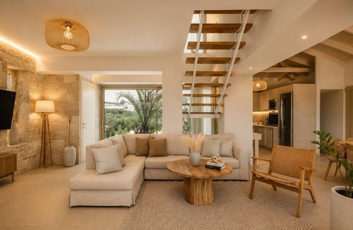 Ierapetra Villa | Seafront villa - Private Pool & Direct Sea Access