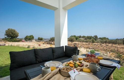 Koskinou Villa | Secluded Villa with Panoramic Sea View