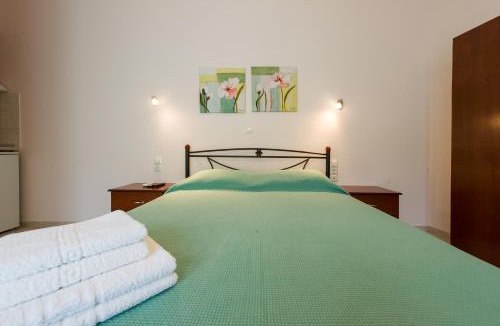 Anthousa Apartment | Senka studios
