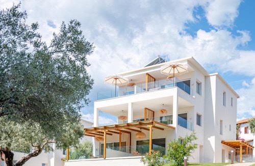 Paliouri Apartment | Serenity Hill