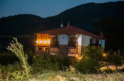 Skotina Hotel | Sintrivanis Mountain