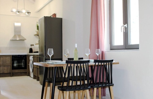 Agni Villa | Spectacular two-bedroom villa near Agni beach