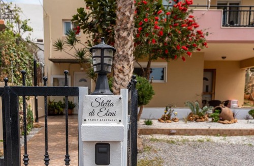 Analipsi Apartment | Stella di Eleni - Family House 3BR Garden Parking