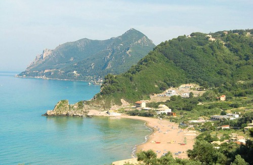 Parelia Apartment | Studio Apartments Swimming Pool and sea View on Pelekas Beach