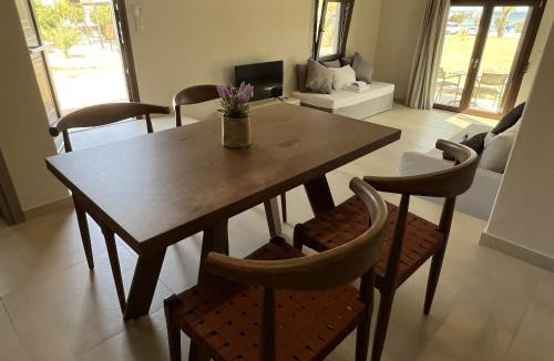 Vigla Apartment | Studio at beautiful beach Kouremenos