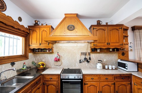 Platistomo Villa | Stunning 3 stories Villa & Bungalow by the sea!