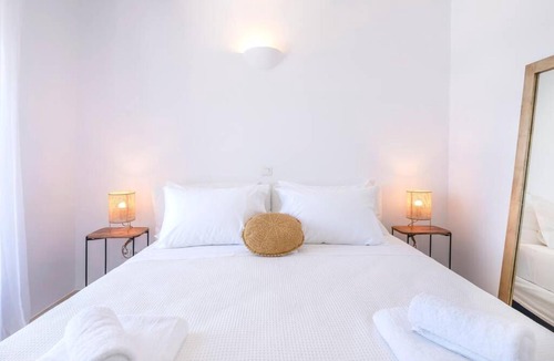 Agios Ioannis Villa | Stunning sea & sunset view Mykonos villa