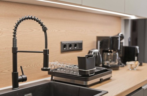 Ilisia Apartment | Stylish Ilisia Stay Luxury Fully Reno 2BR, 2BA Apt