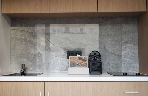 Piraeus Apartment | Stylish Space with Terrace | Piraeus Getaway
