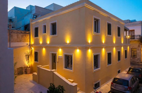 Ermoupoli Apartment | Suite Dreams
