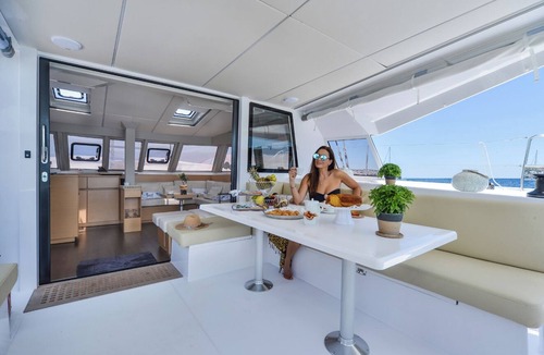 Alimos Boat Rental | Sun-Kissed Sailing Adventure in Islas Sarónicas