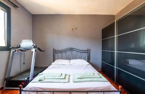 Karpathos Apartment | Sunny Hillside Escape