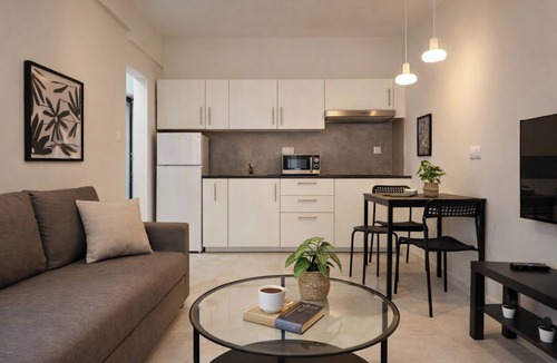Thessaloniki Apartment | Sunrise Studio. Modern and luxurious studio in the city center of Thessaloniki!